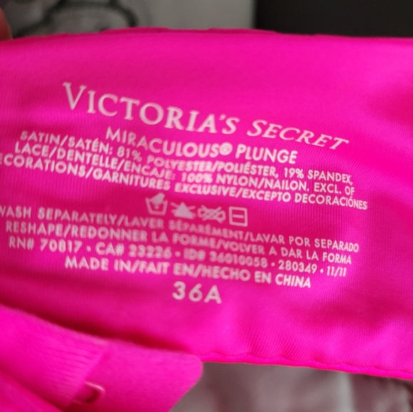 Victoria's Secret Miraculous Plunge Elegant Pink Lace Women's Bra 36A - Picture 5 of 5